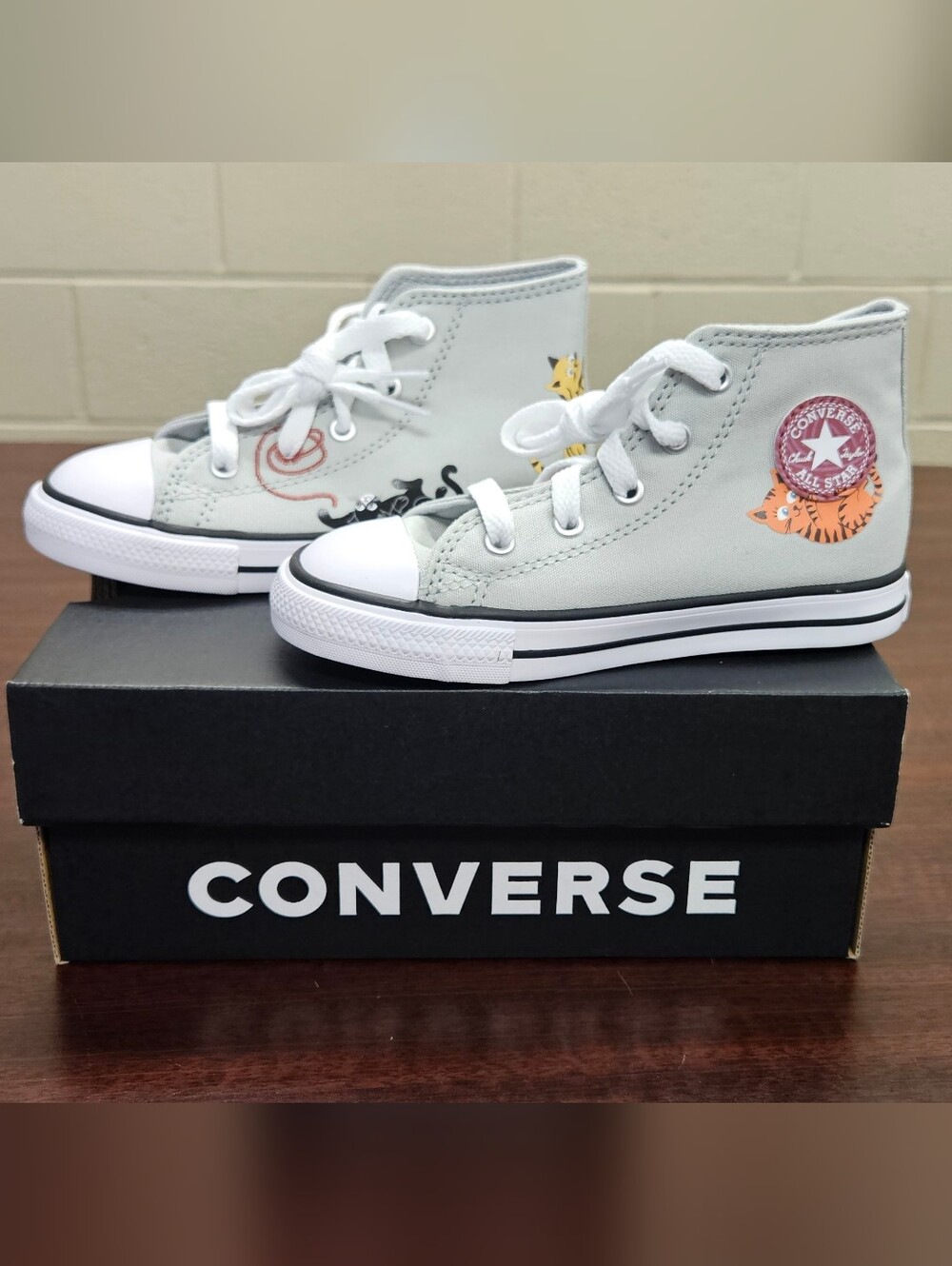Converse Kids' Light Gray High-Top Sneakers with Cat Patch